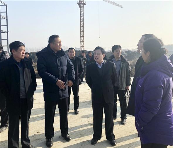 淮阴区人民政府 区人大常委会视察2018年全区亿元以上工业开竣工项目